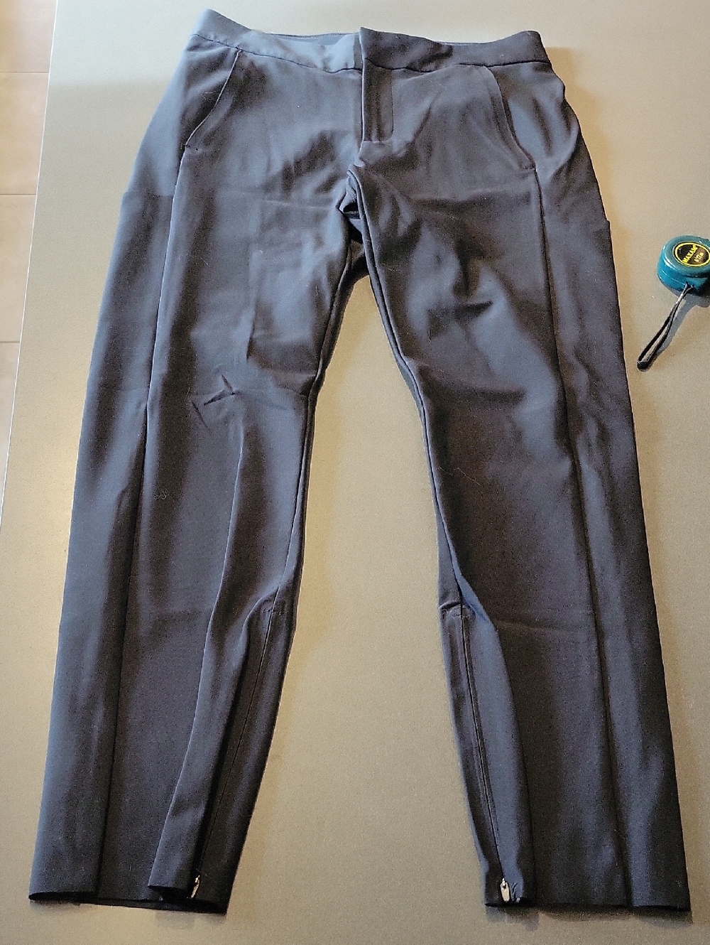 Athleta Men's Black Performance Stretch Trousers